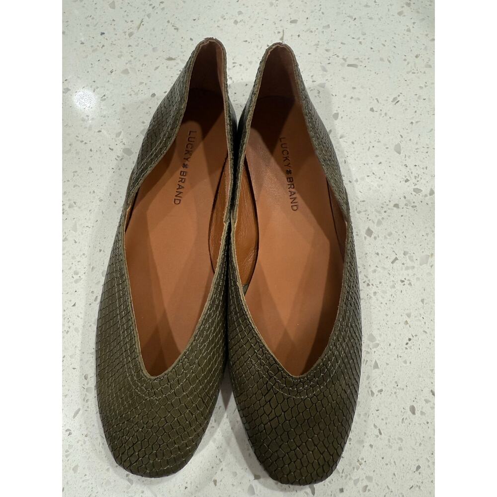Lucky brand, green, leather steaks, and skin print valet flats 6
